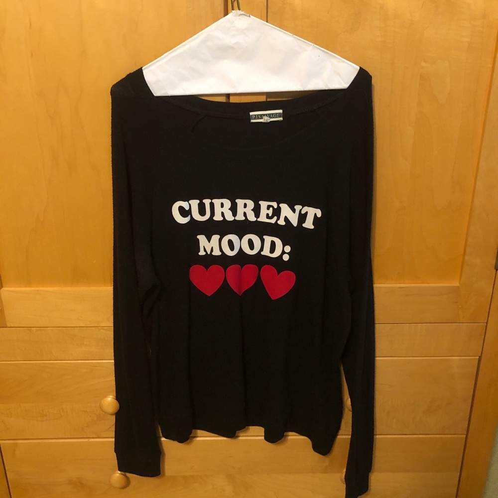 Long sleeve black top